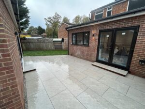 Quartz Light Grey Porcelain Packs - 900x600