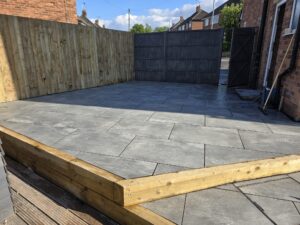 Cathedral/County Anthracite Porcelain Patio - 900x600